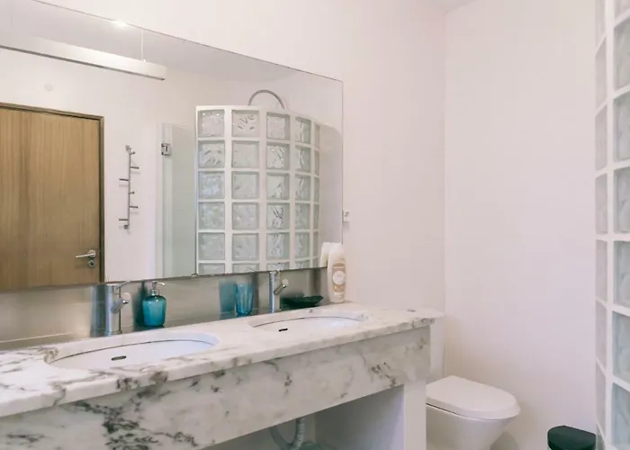 Great View To Sea, With Pool