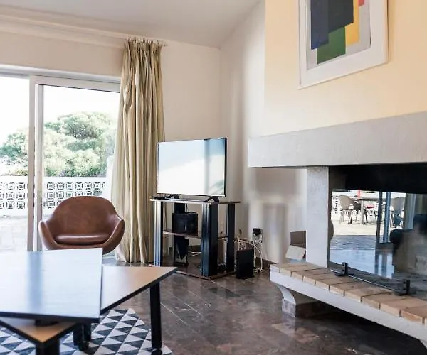 Great View To Sea, With Pool Villa Salema